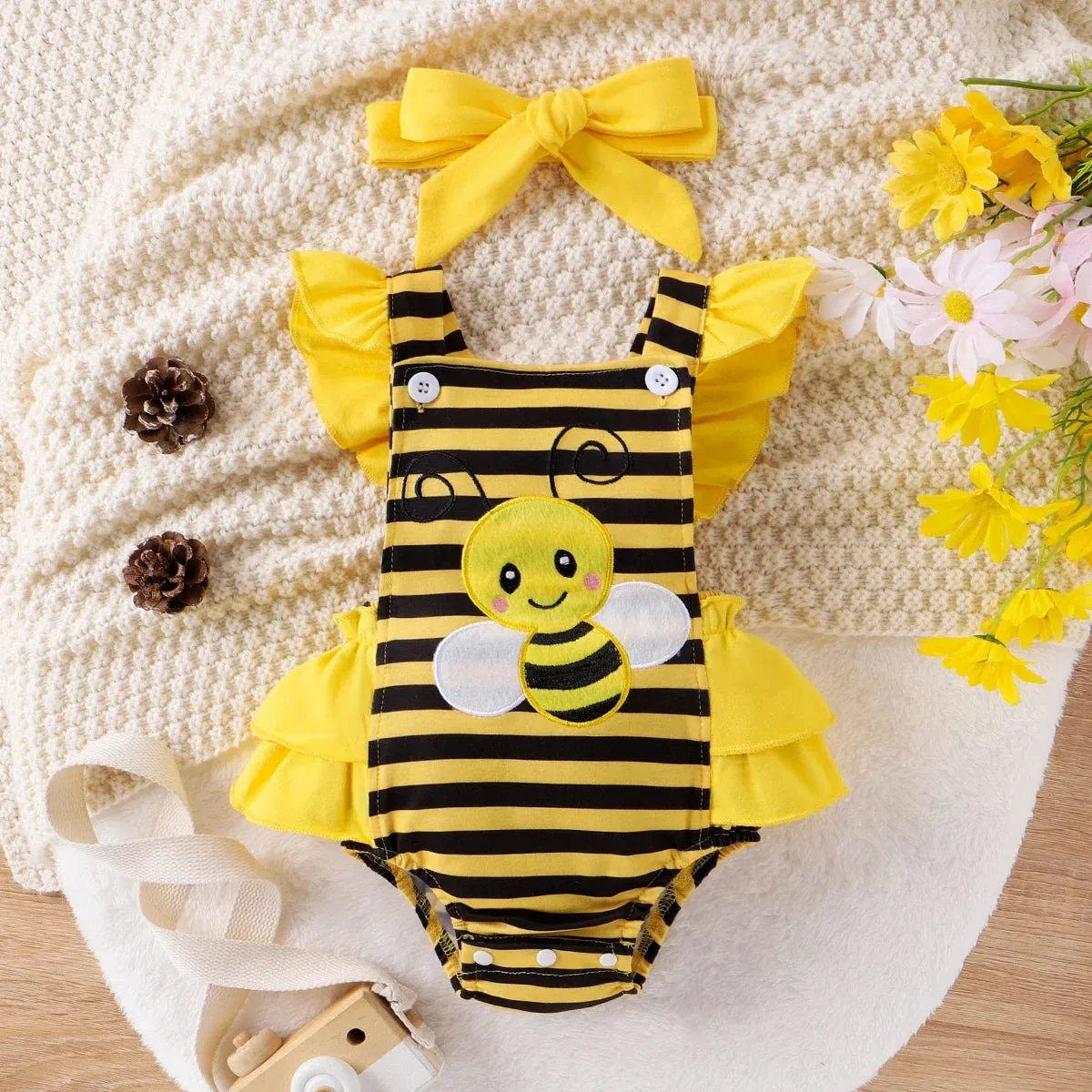 Baby Girls Marine Flutter Sleeve Romper Set Suitable for Summer Season Soft and Comfortable  Perfect for Outings 2pcs