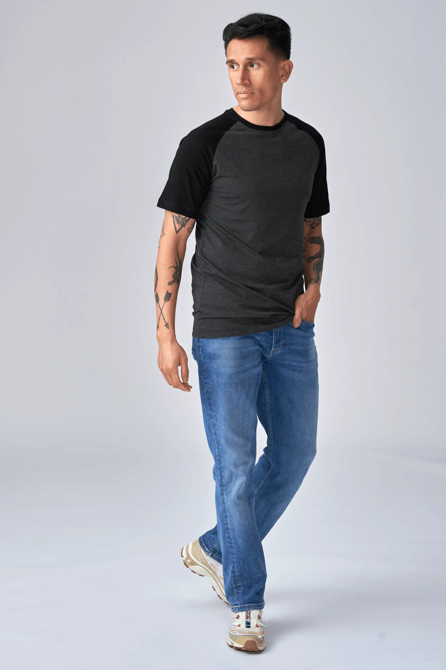 Basic raglan T-shirt - Black-Dark Grey