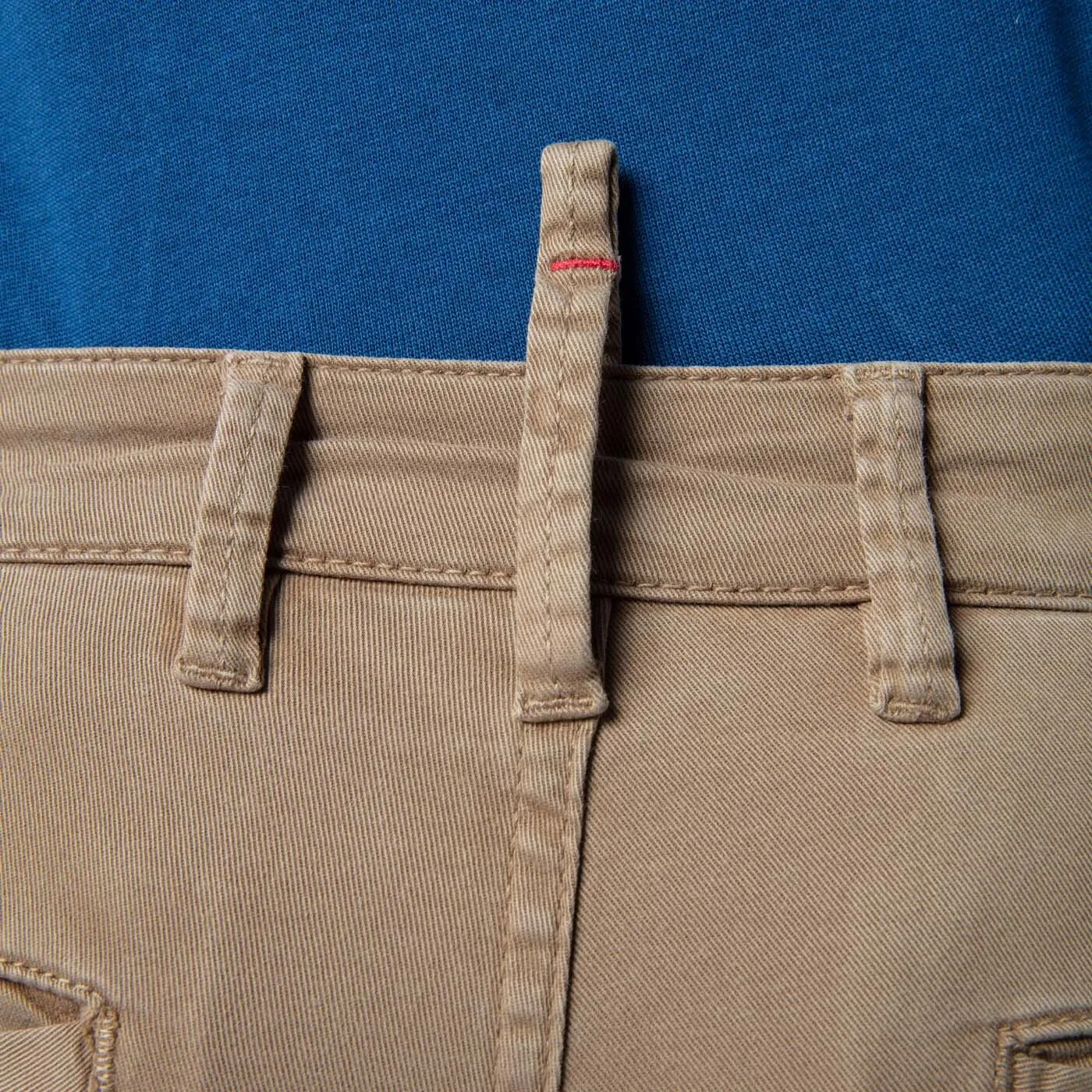 Chino 721 beige coupe ajustée