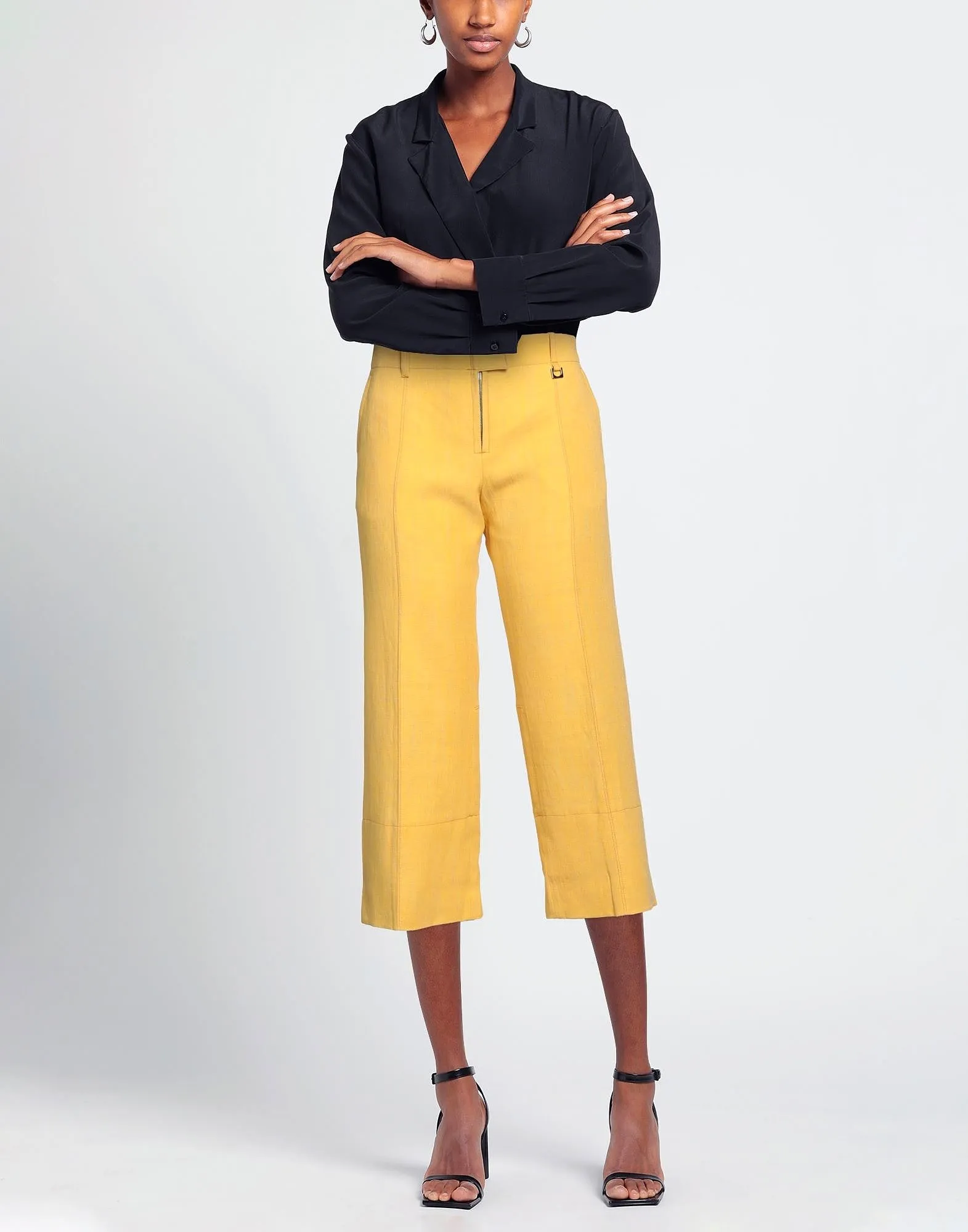 Jacquemus breeches, yellow