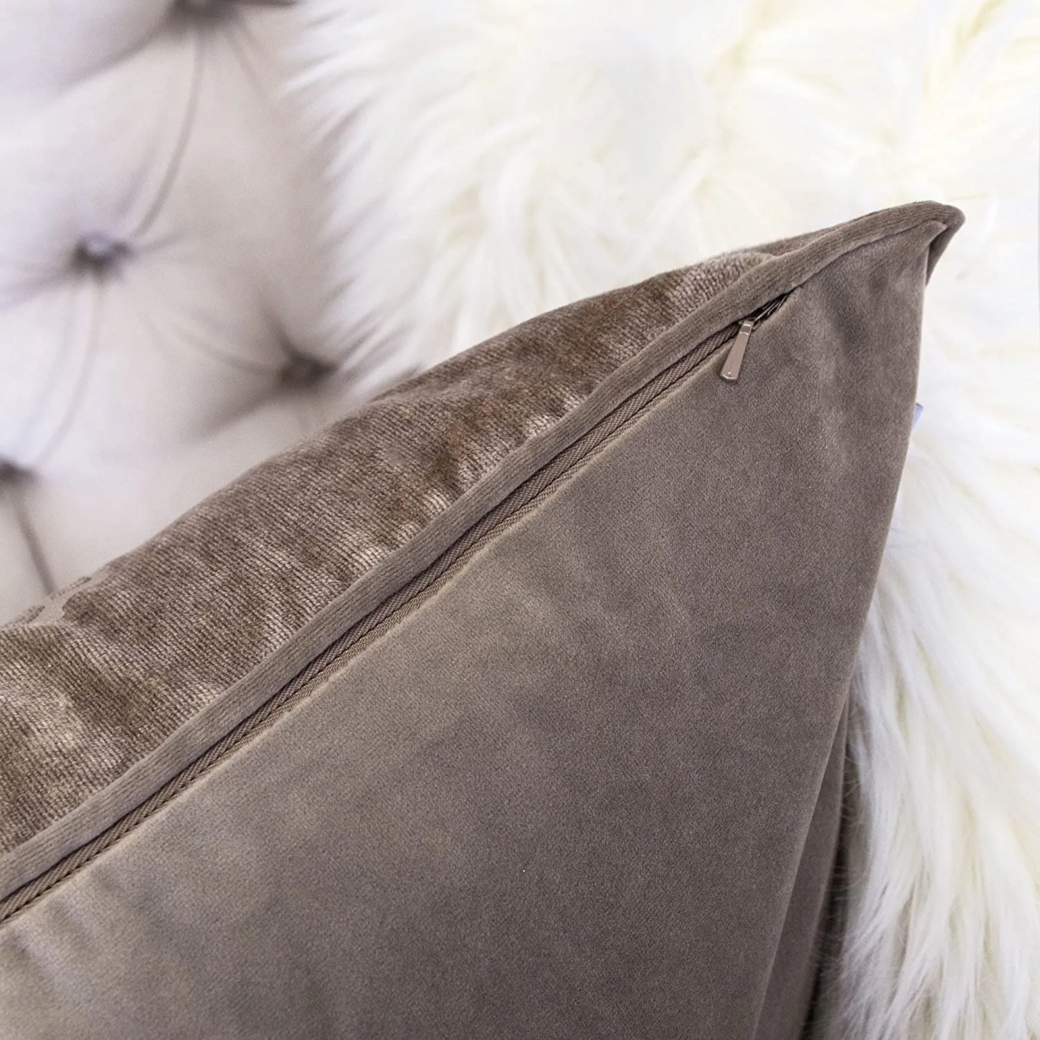 Mocha Bird Luxury Pillow