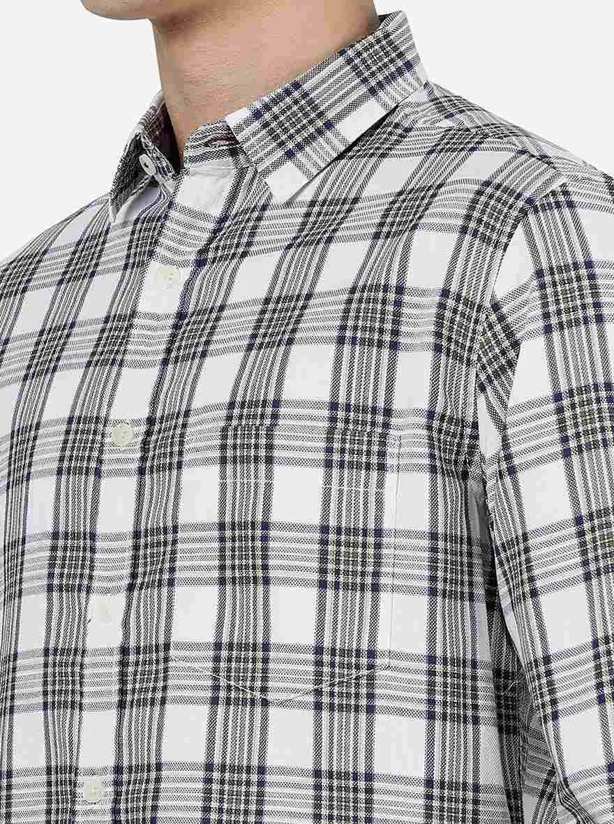 Vineyard Green Checked Slim Fit Casual Shirt | Greenfibre